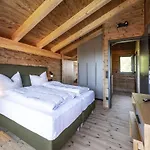 Eigener Sauna Im Vital Camp Chalet Bayerbach