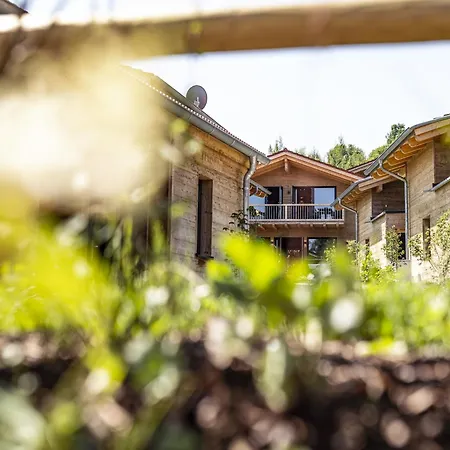 Luxus-Chalet Mit Eigener Sauna Im Vital Camp Bayerbach *