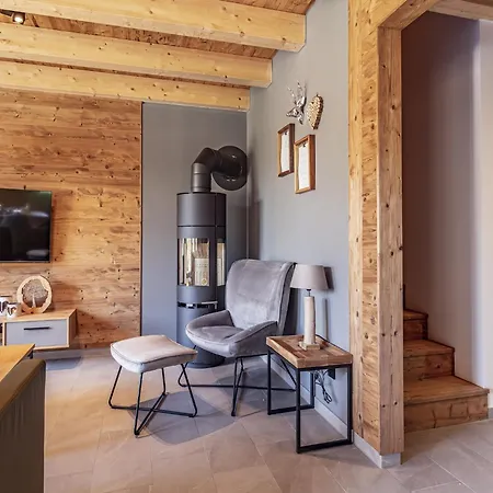 Alpesi faház Luxus-Chalet Mit Eigener Sauna Im Vital Camp Bayerbach Bayerbach