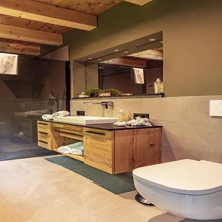 Eigener Sauna Im Vital Camp シャレー