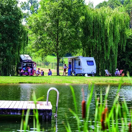Eigener Sauna Im Vital Camp シャレー Bayerbach